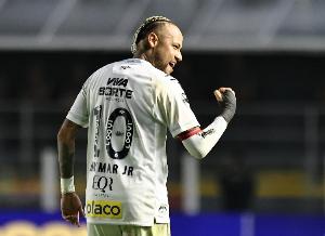 不會放棄！ESPN：桑托斯悉心照料內馬爾，希望他能踢上世界杯